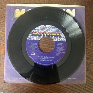 Lionel Richie Vinyl Record 7” Motown- Can’t Slow Down, Say You Say Me